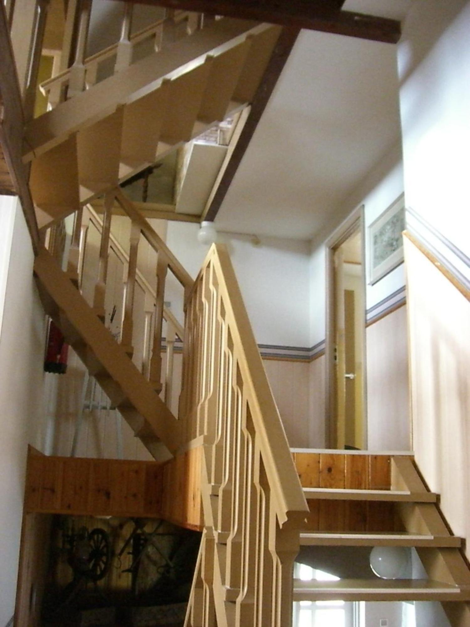 Paerna Guesthouse & Apartments กูรัซซาเร ภายนอก รูปภาพ